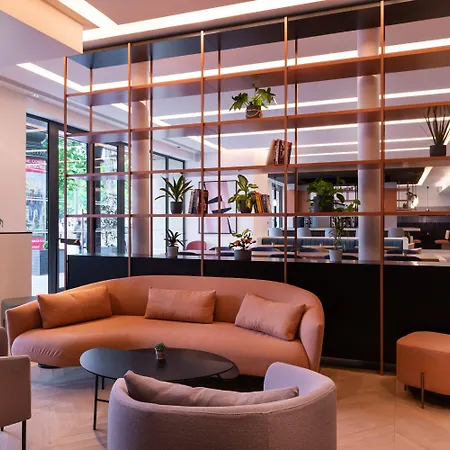 Crowne Plaza - Republique By Ihg 4* Parigi