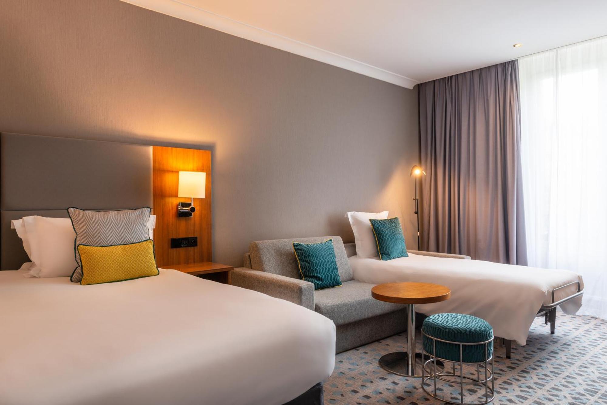 Hotel Crowne Plaza - Republique By Ihg