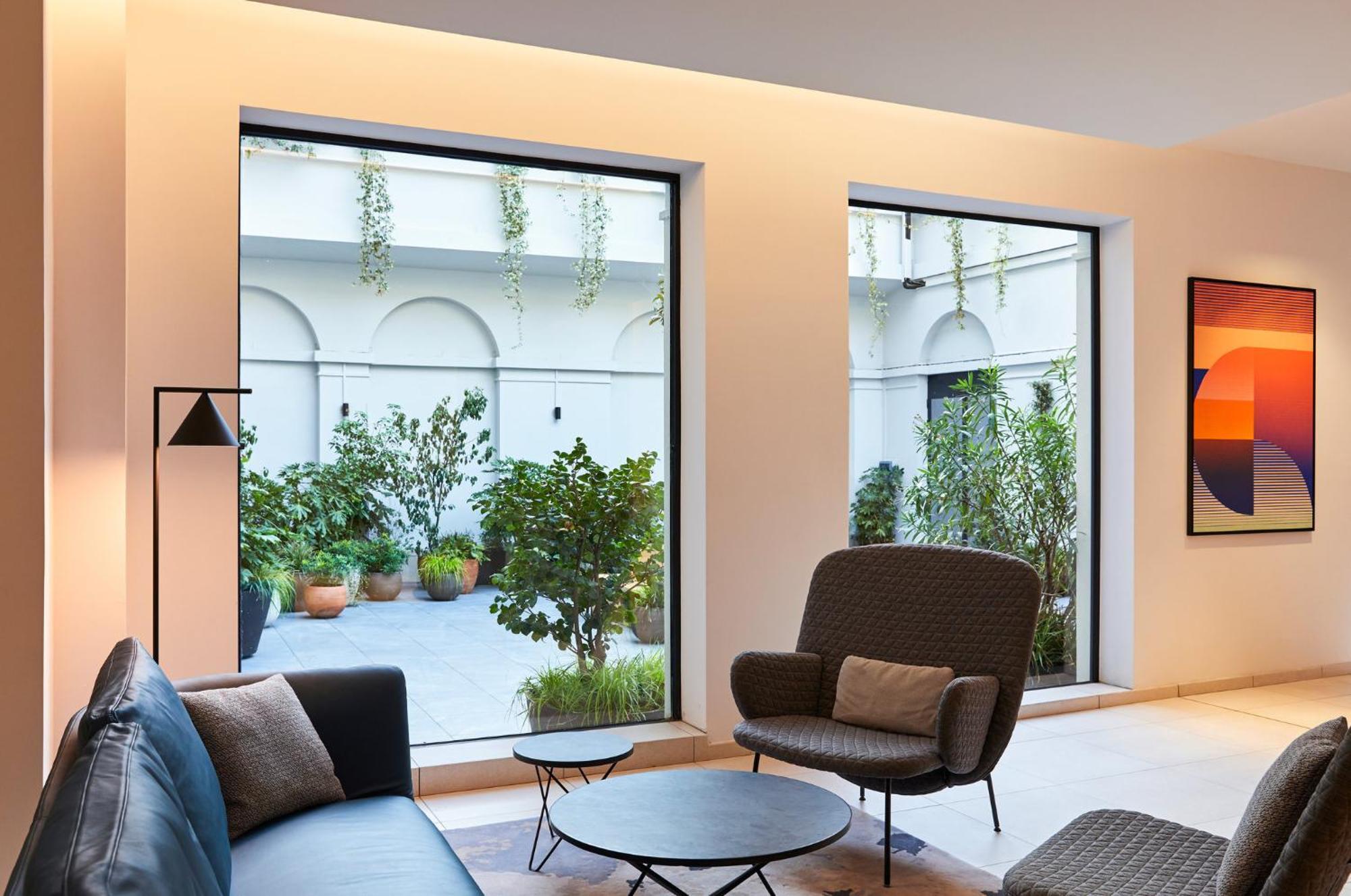 Hotel Crowne Plaza - Republique By Ihg