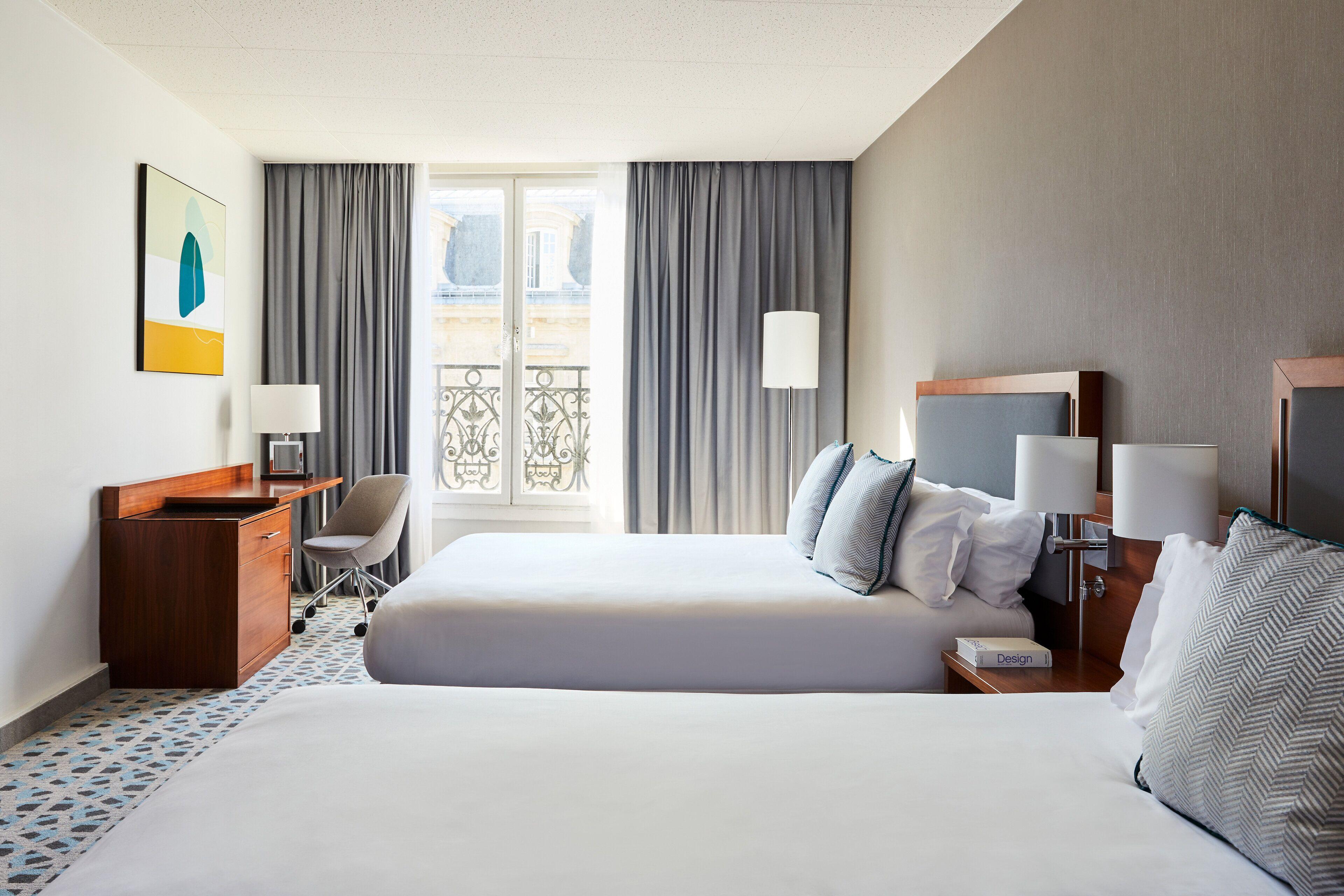 Hotel Crowne Plaza - Republique By Ihg