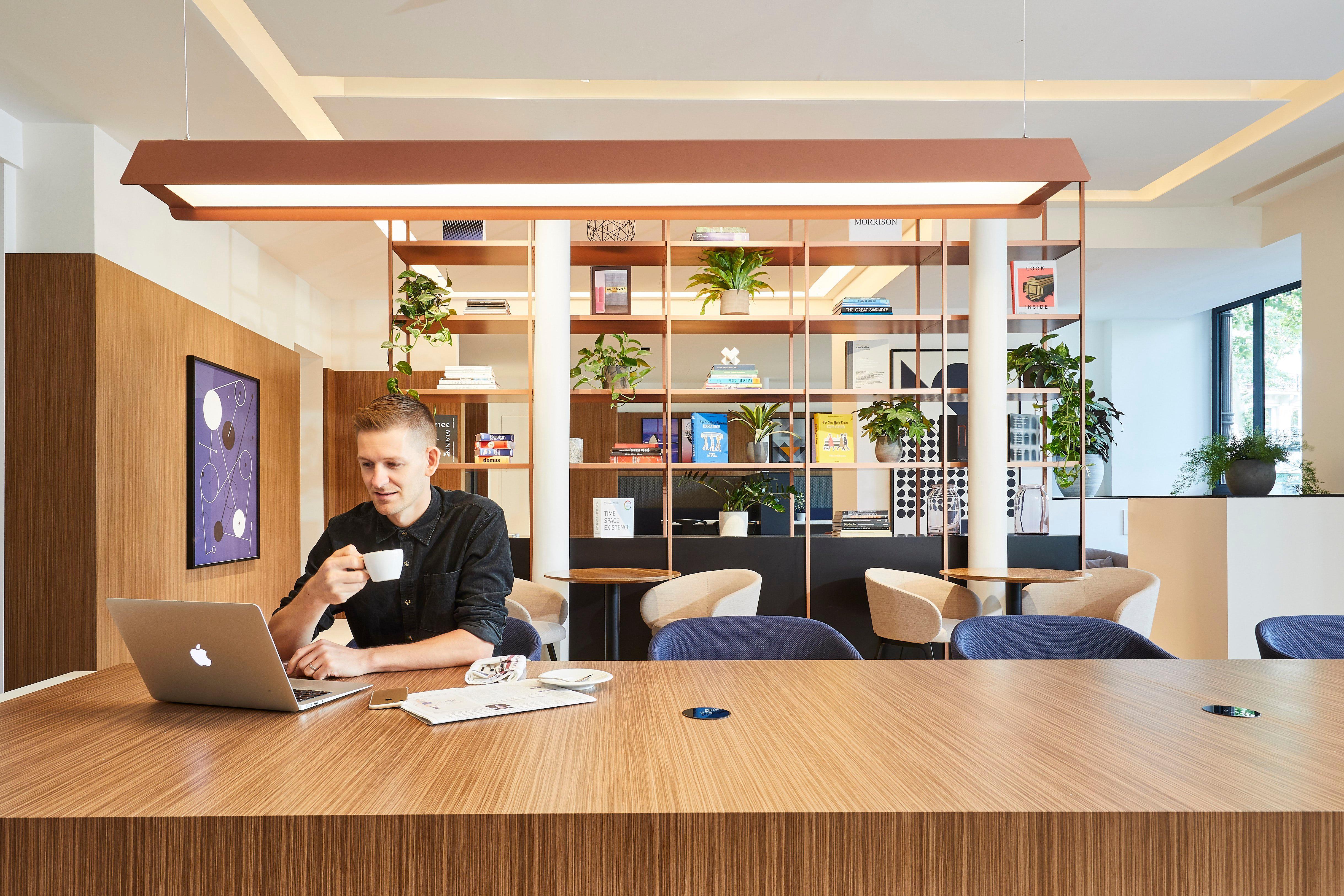 Hotel Crowne Plaza République, An Ihg Parigi