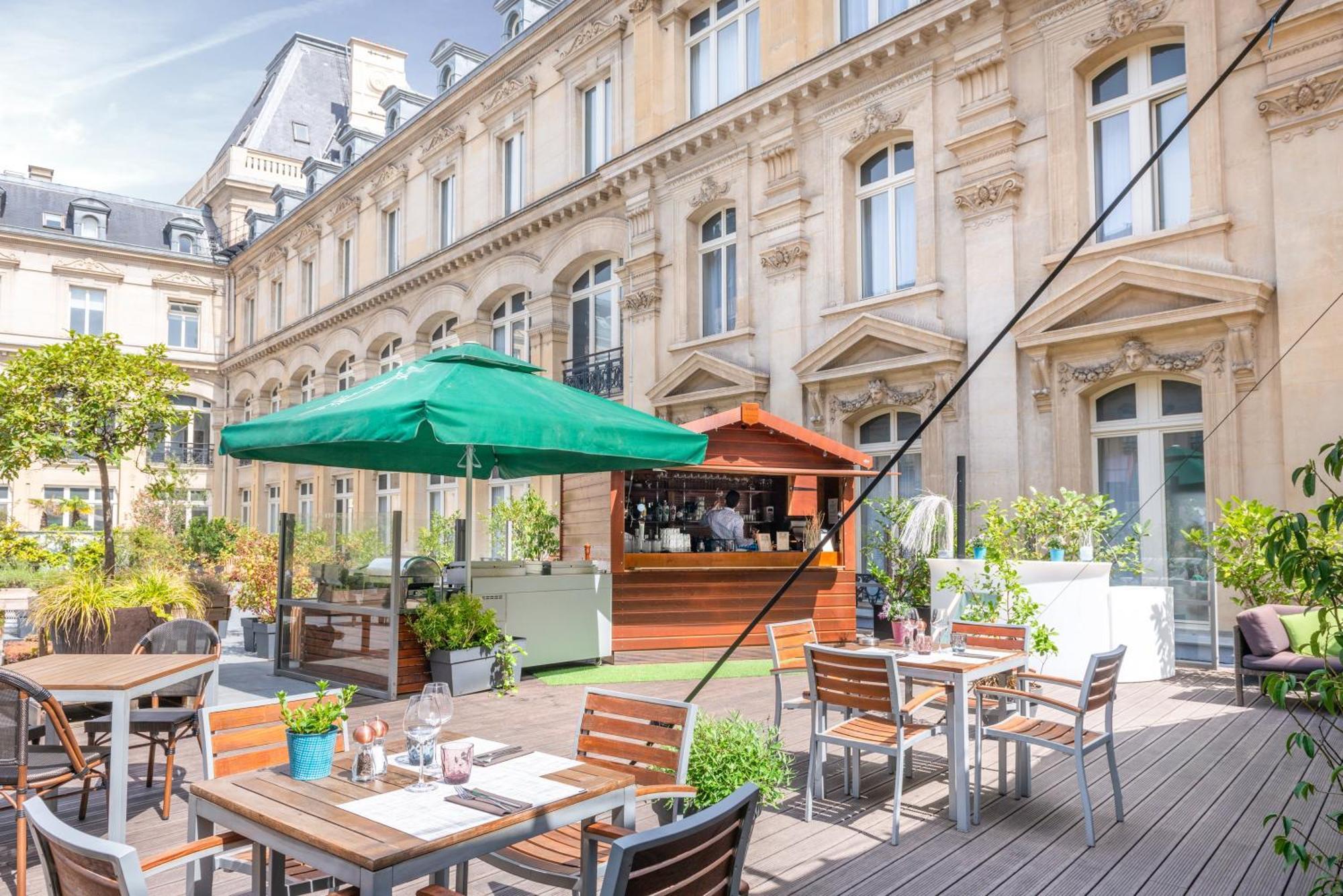 Hotel Crowne Plaza République, An Ihg Parigi