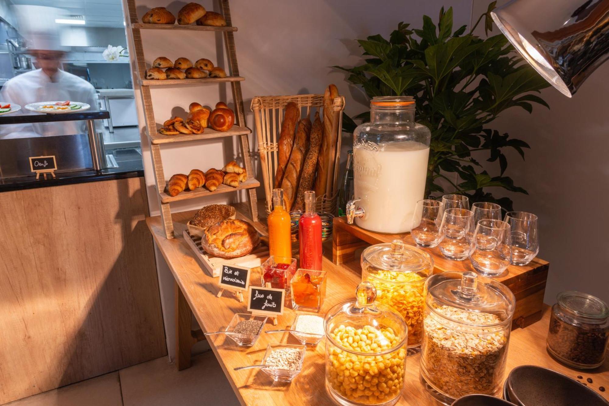 Crowne Plaza - Republique By Ihg