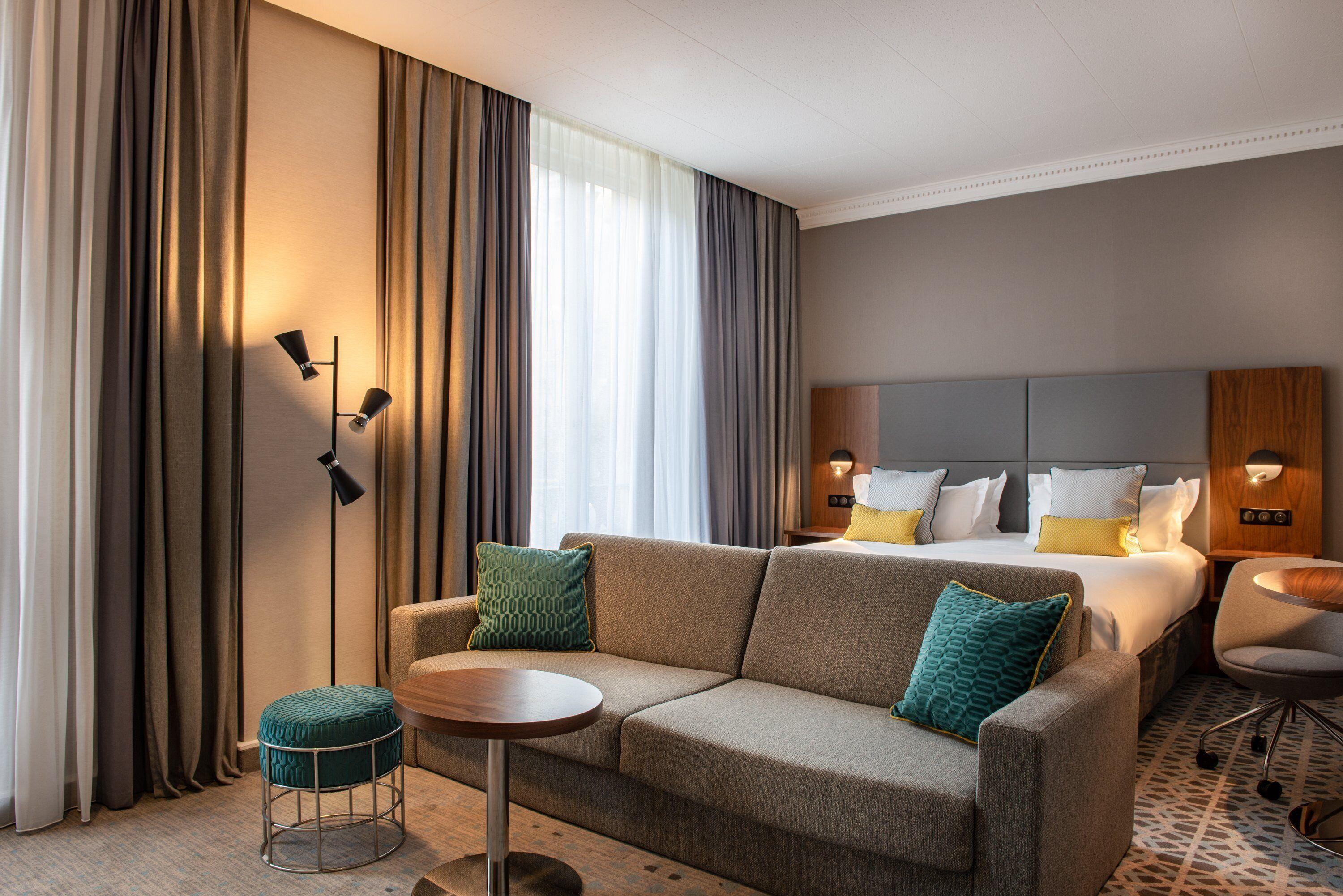 Crowne Plaza - Republique By Ihg Hotel