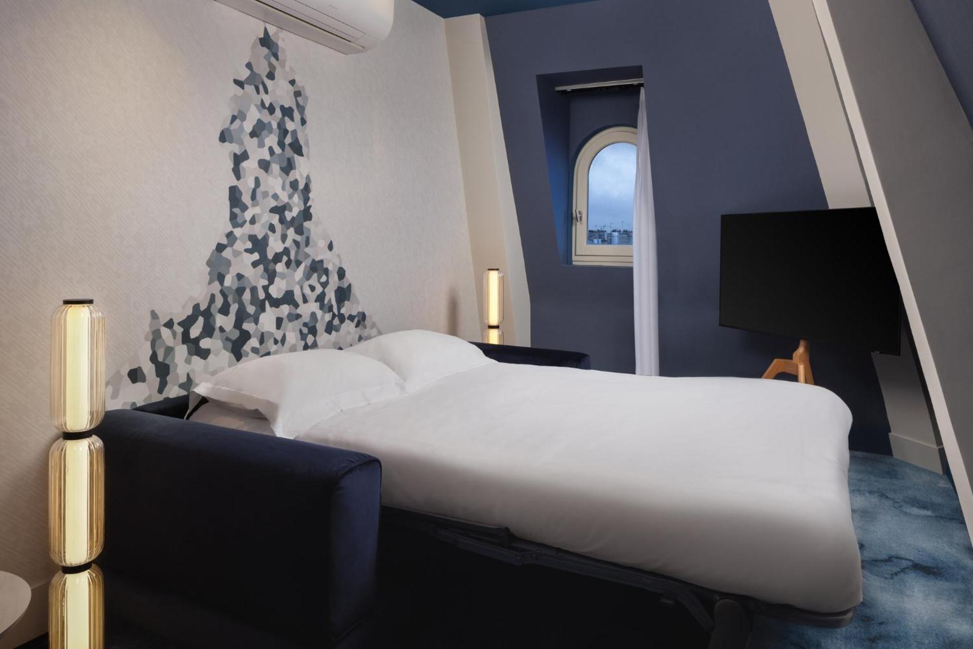 Hotel Crowne Plaza - Republique By Ihg