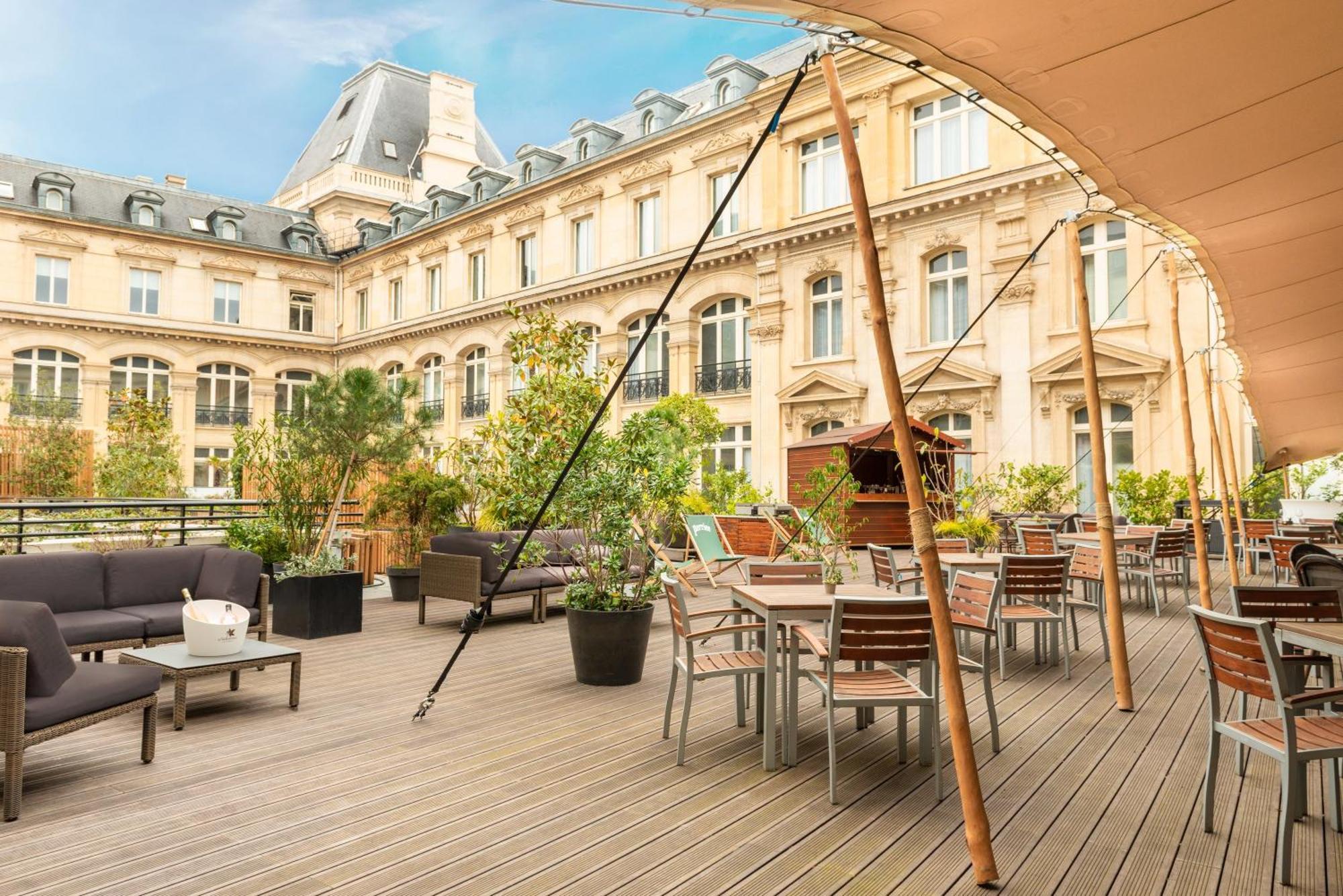 Crowne Plaza - Republique By Ihg 4* Parigi